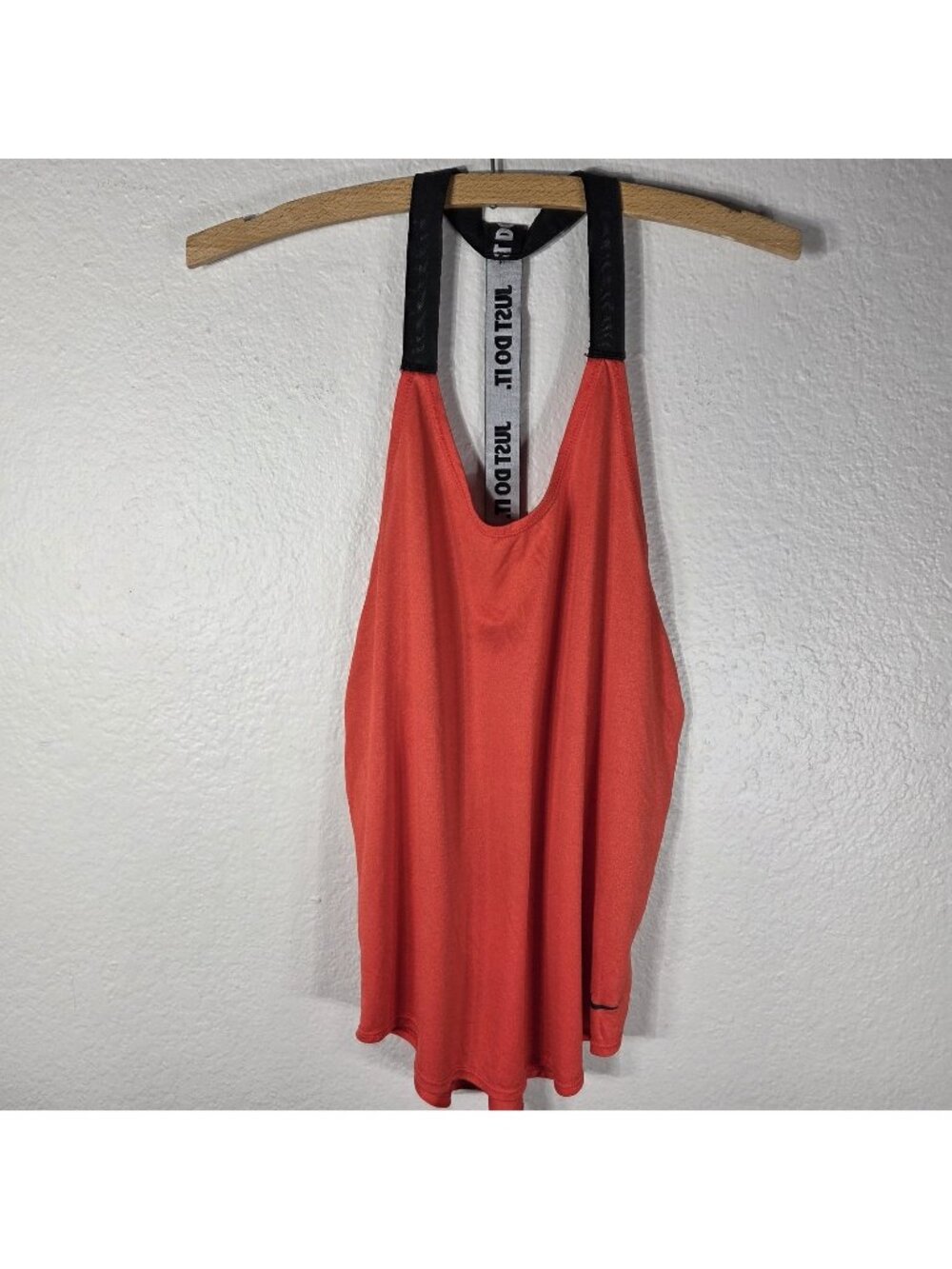 Nike Red Dri Fit Elastika Losse Fit Tank Top Racerback Mesh Panels Size S Womens